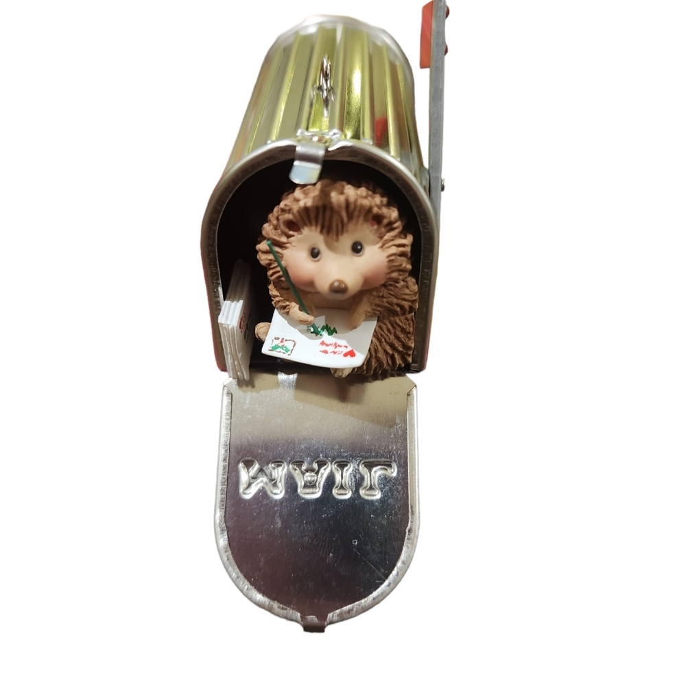 Hallmark‎ keepsake ornament friendly greeting